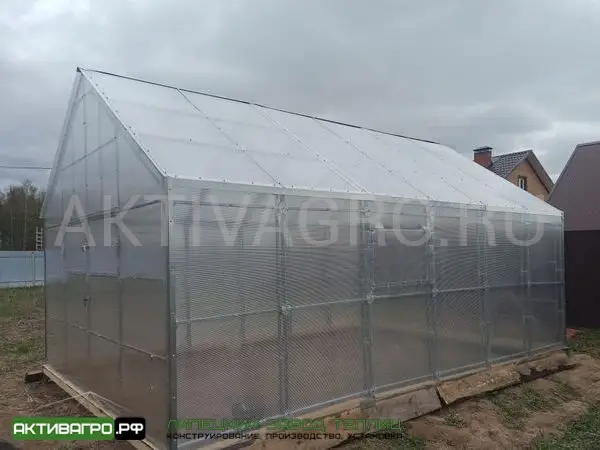Теплица Ударница Англичанка, ширина 4 м, труба 40х20 + 20х20 Теплица Ударница Англичанка, ширина 4 м, труба 40х20 + 20х20