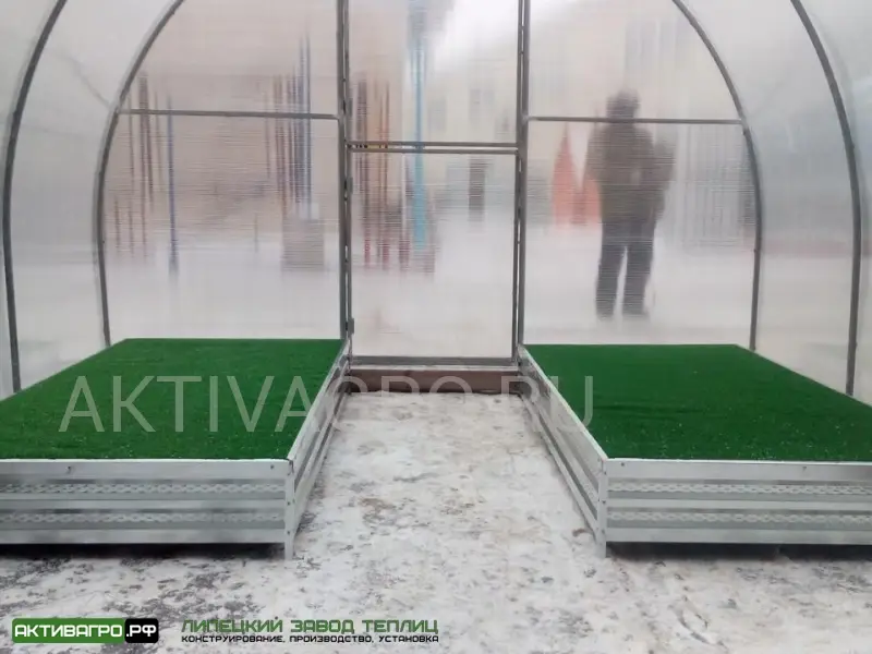 Комплект из 2 грядок для теплицы, длина 6 м Комплект из 2 грядок для теплицы, длина 6 м