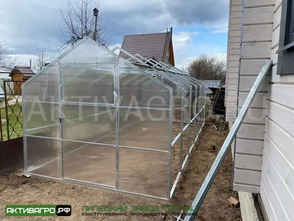 Теплица Ударница Англичанка, ширина 2.5 м, труба 40х20 Теплица Ударница Англичанка, ширина 2.5 м, труба 40х20